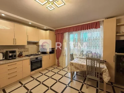 Sale of a spacious 1-bedroom apartment on Lipinskogo Street