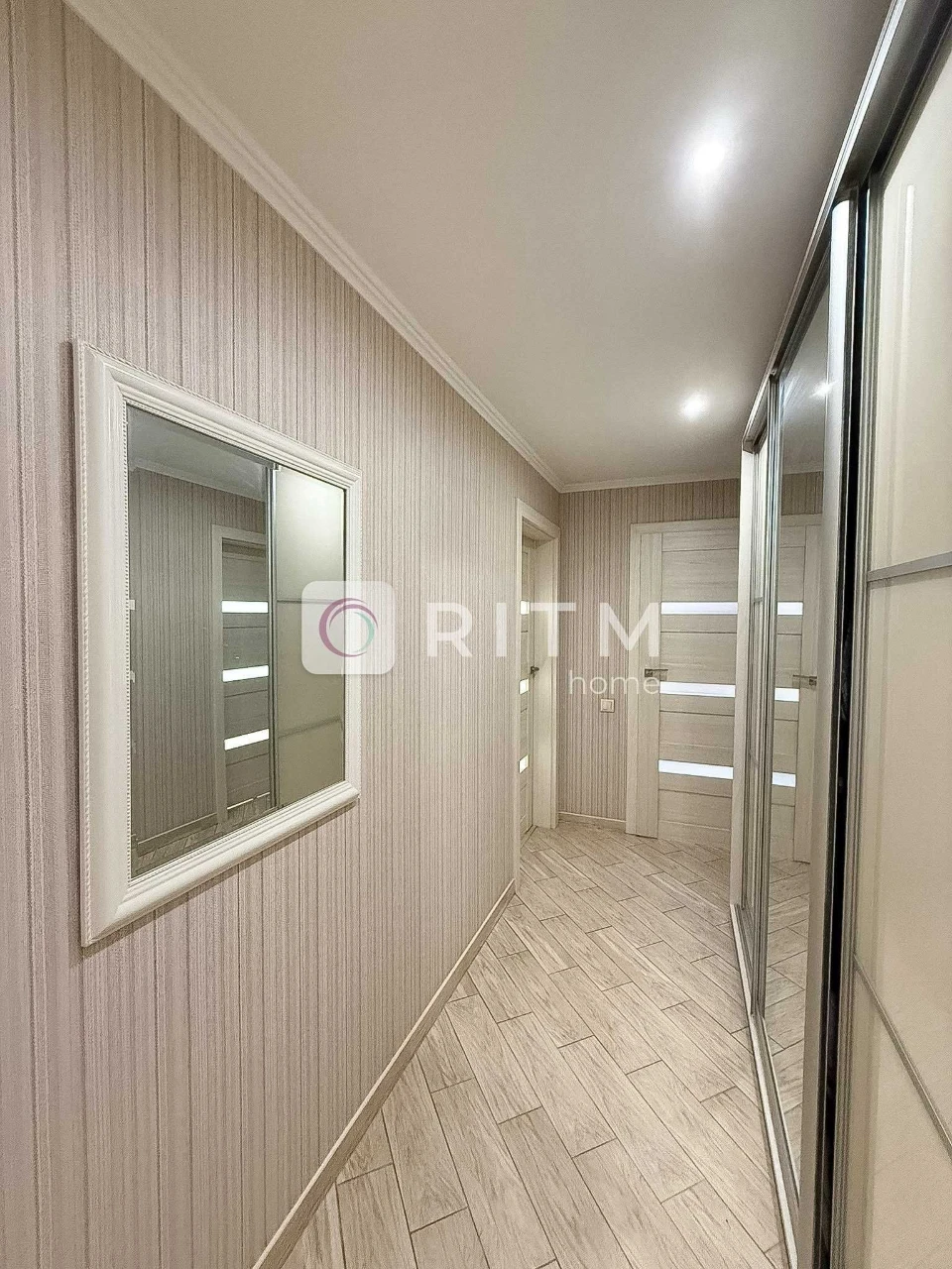 Sale of a spacious 1-bedroom apartment on Lipinskogo Street