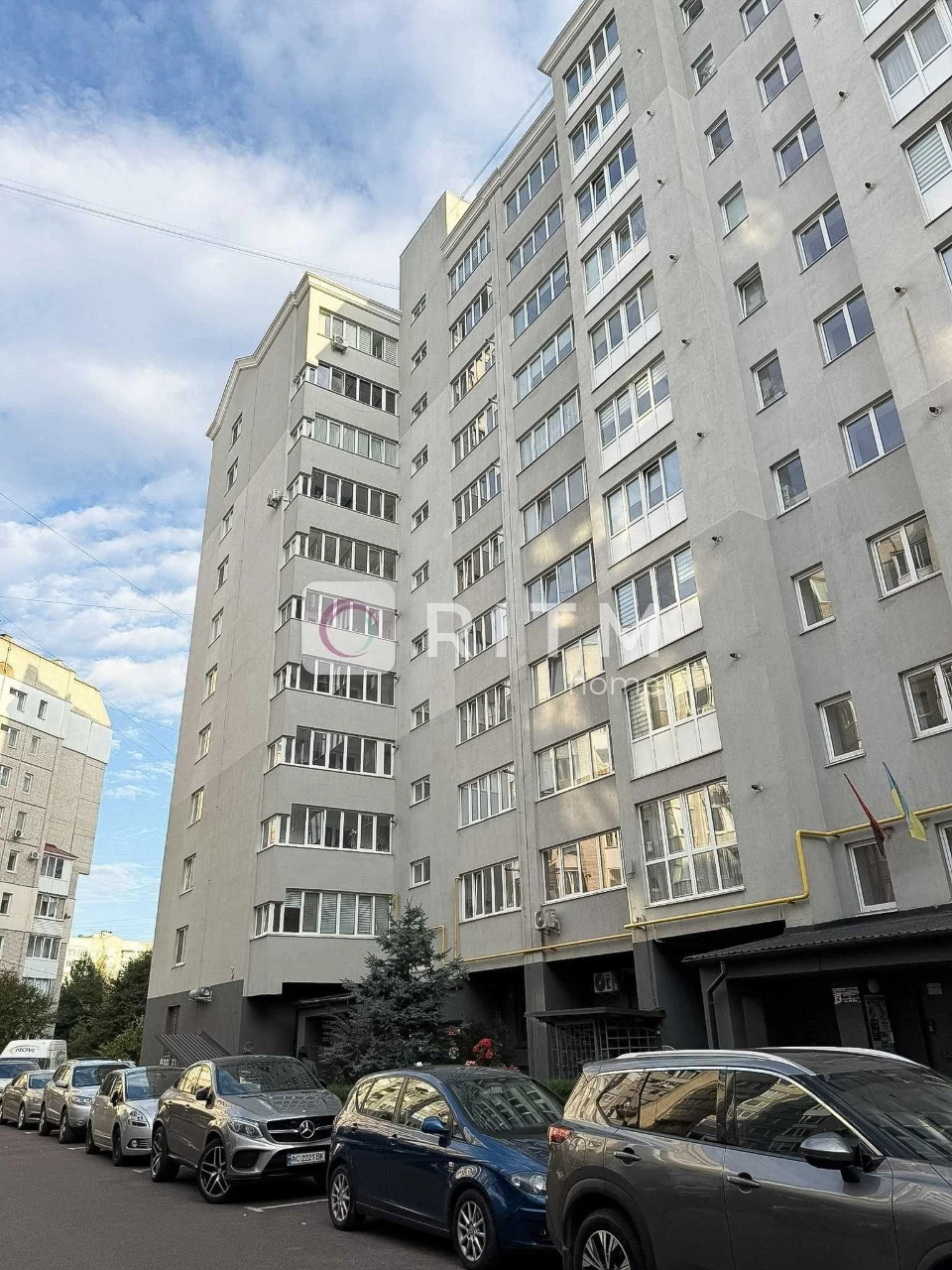 Sale of a spacious 1-bedroom apartment on Lipinskogo Street