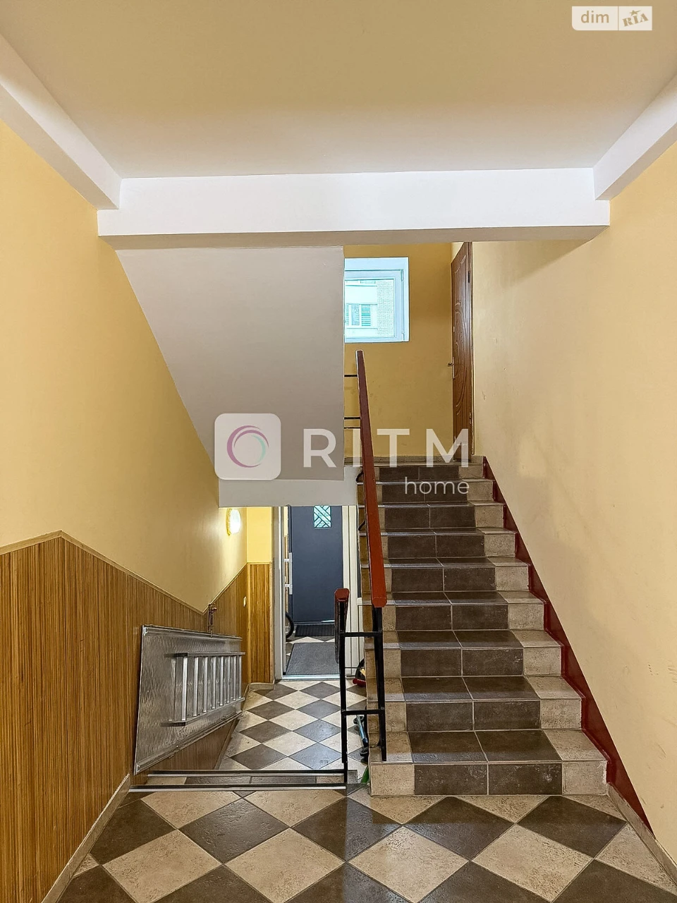 Apartment for Sale in Microdistrict 55