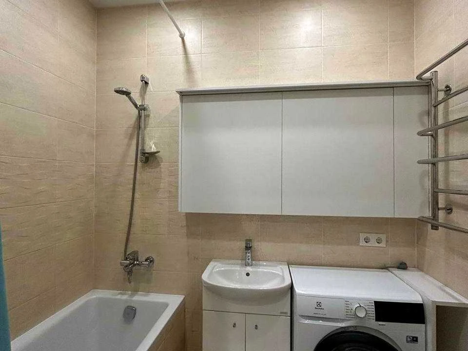 Apartment. Svytla Street, Kyiv