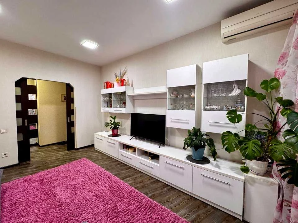 Apartment. Dnipro, Sergei Nygoyan Street