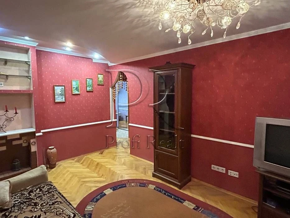 Продаж 3-кімнатного апартаменту за адресою: вулиця Віталія Скакуна, 9,