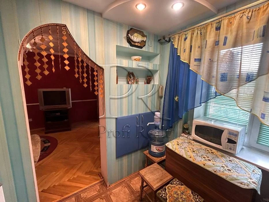 Продаж 3-кімнатного апартаменту за адресою: вулиця Віталія Скакуна, 9,