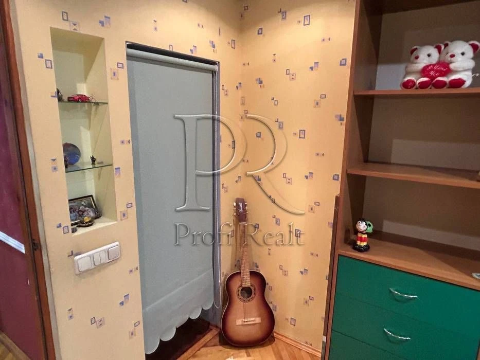Продаж 3-кімнатного апартаменту за адресою: вулиця Віталія Скакуна, 9,