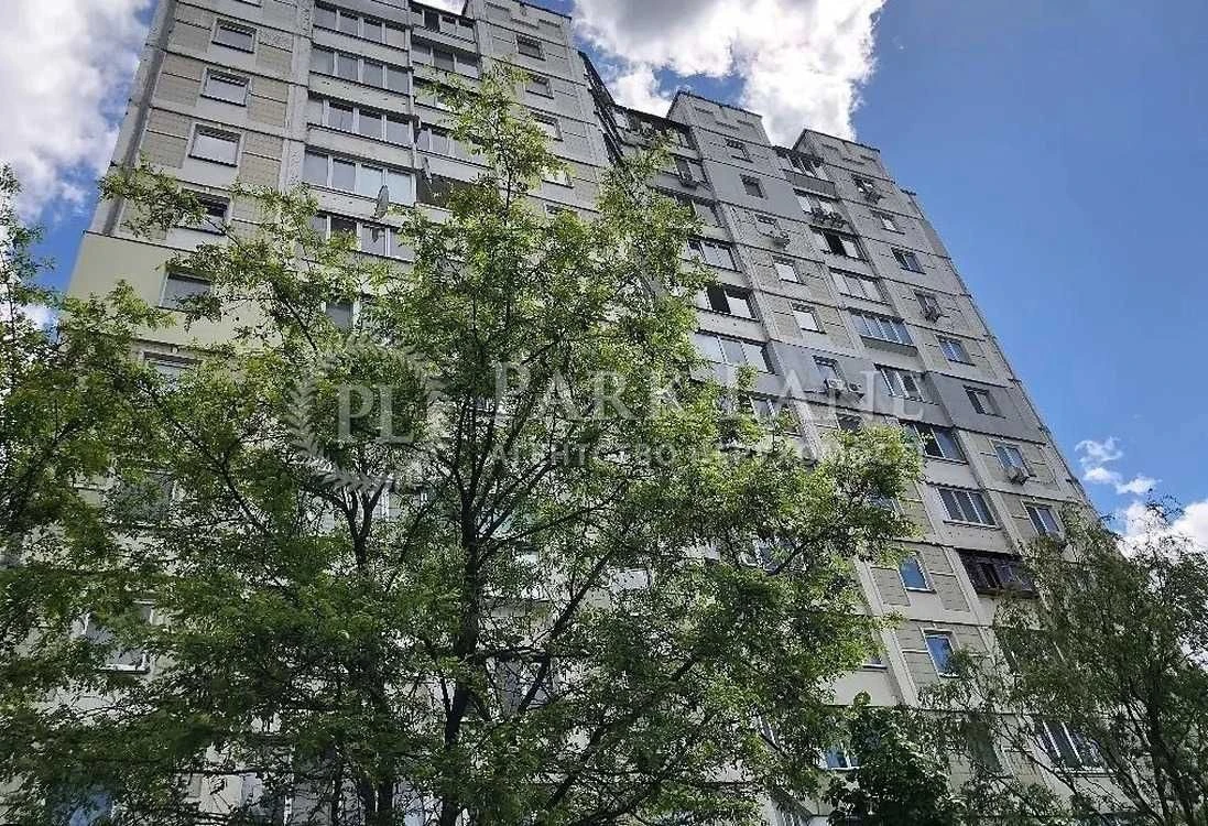Sale of Tyraspolskaya 47, Podilsky, Syrets, Drogoshychi Market