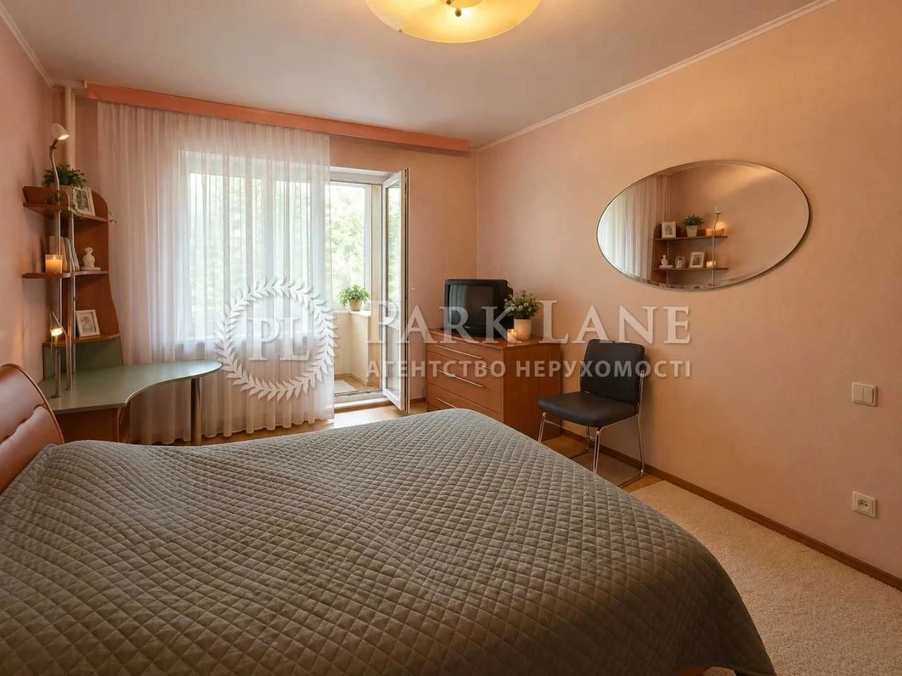 Sale of Tyraspolskaya 47, Podilsky, Syrets, Drogoshychi Market