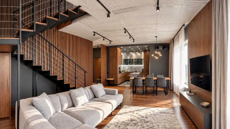 Spacious Apartment with Дніpro View for Sale