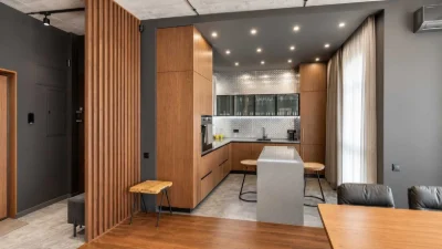 Spacious Apartment with Дніpro View for Sale