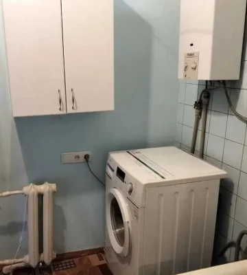 Продається 2-кімнатна квартира на вулиці Вокзальній