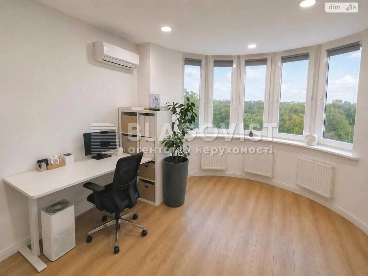 3-кімнатна квартира 104 м2, ремонт, Парк, метро Правая берег
