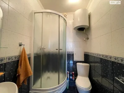 Продаж Квартира Лівобережний Масив