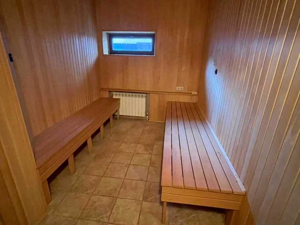 House. Kyiv, Sado 62a