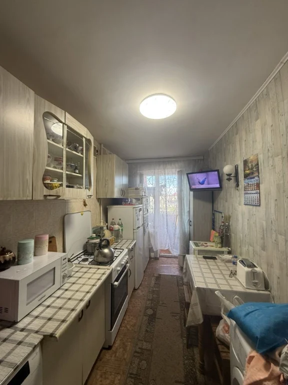 Urgent sale of a 1-bedroom apartment in Taimirova / Levitan / Nebesnaya Sotni