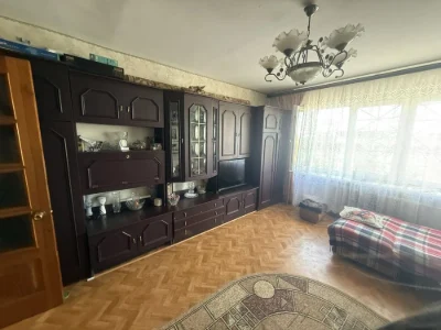 Urgent sale of a 1-bedroom apartment in Taimirova / Levitan / Nebesnaya Sotni