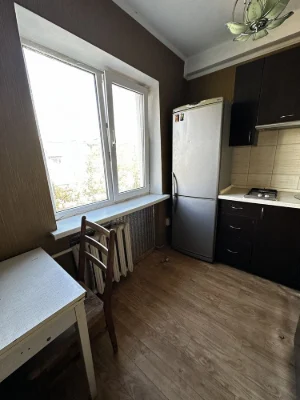 For Sale: 2-room apartment on Olympic Street