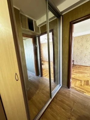 For Sale: 2-room apartment on Olympic Street