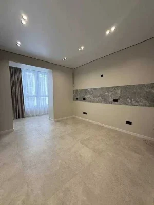 3-bedroom apartment with renovation in residential complex "Oprishivska Slobo"