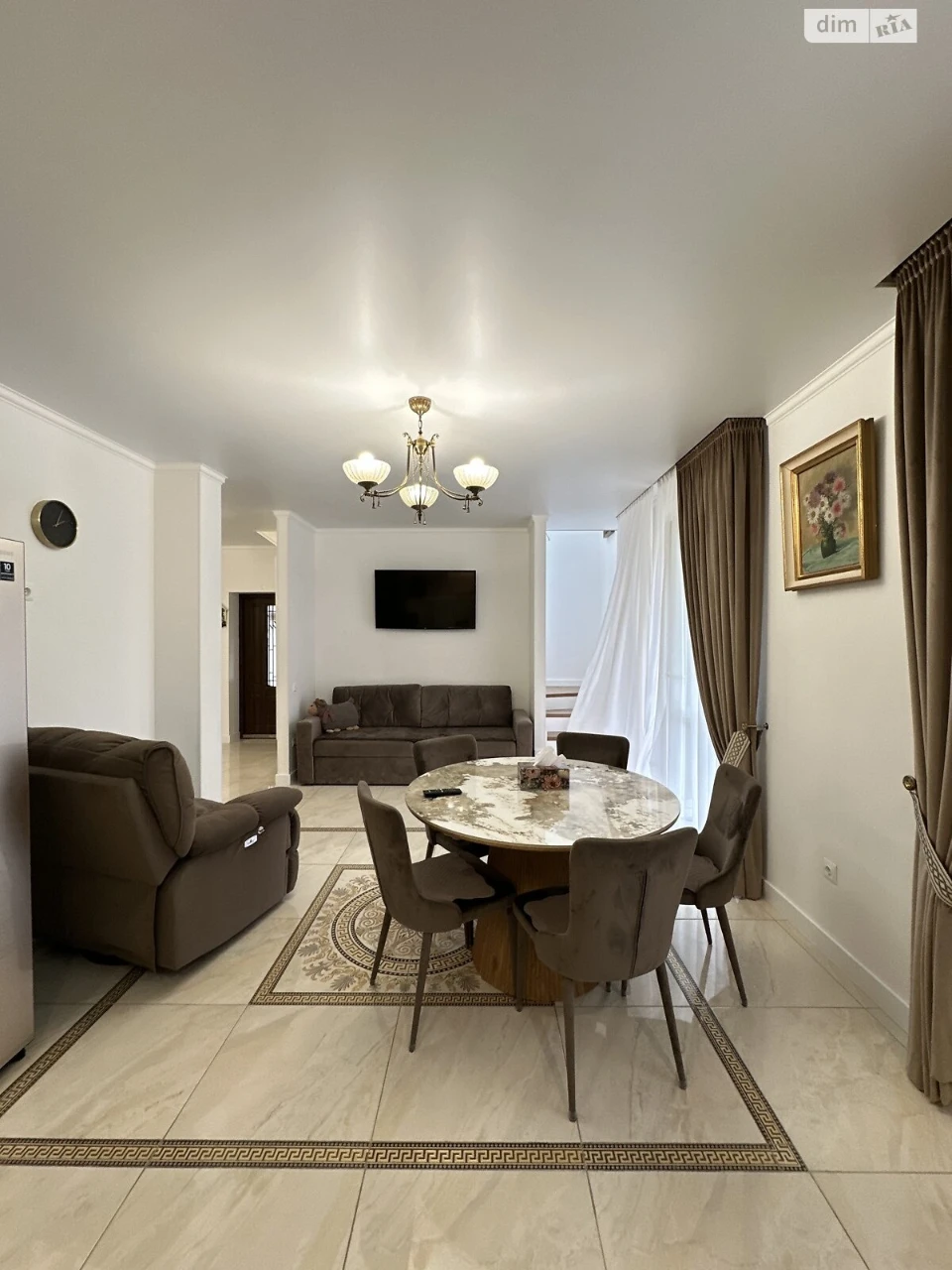 Townhouse for Sale: Ozerna