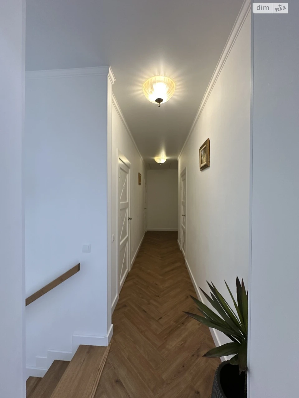 Townhouse for Sale: Ozerna