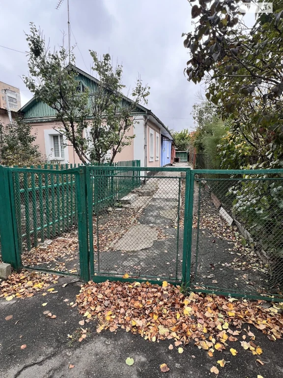 Sale of a Part of a House in Rakovo