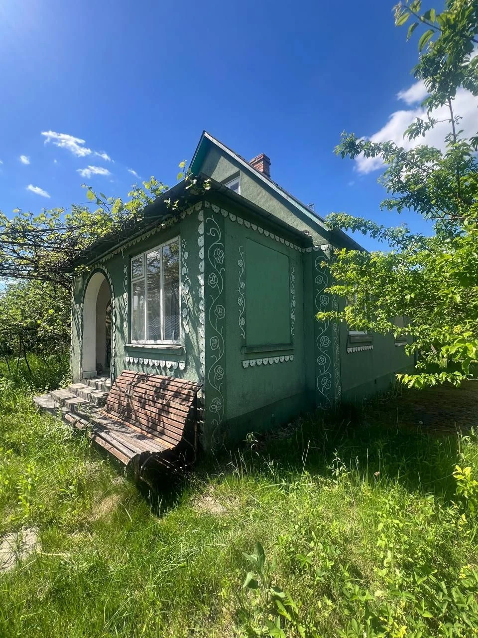 Cottage in Nova Ukraine. Klenova Street