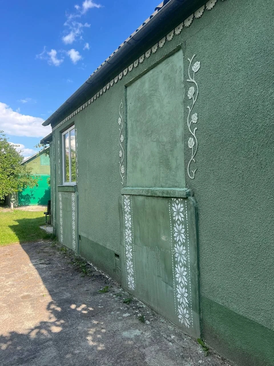 Cottage in Nova Ukraine. Klenova Street