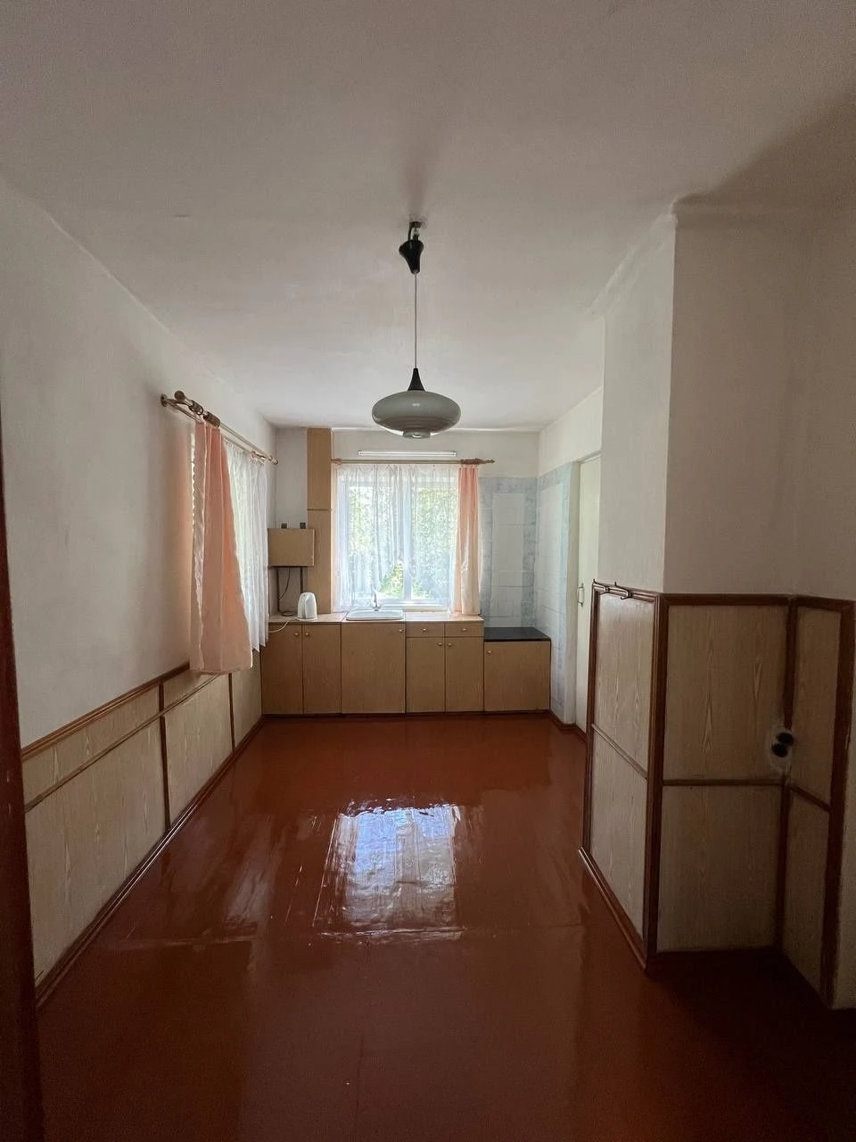 Cottage in Nova Ukraine. Klenova Street