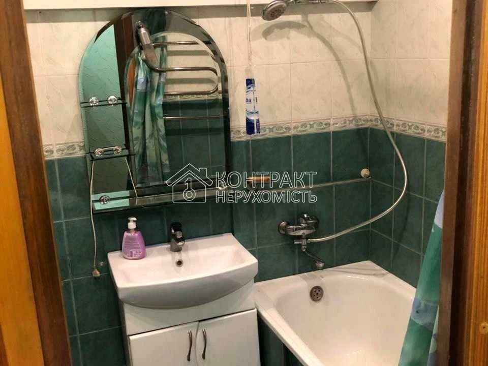 Квартира. Харків, вулиця Євгена Котляра, 2-й поверх