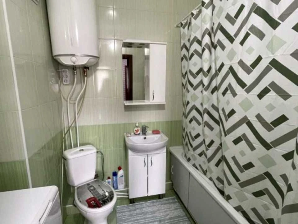 Apartment. Volodymyr Naumovych Street, Kyiv