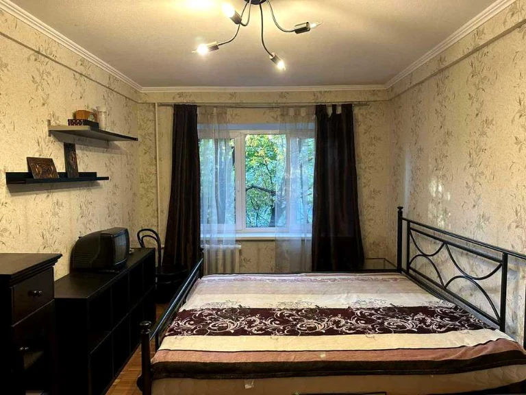 Apartment. Solomyanska Street, Kyiv