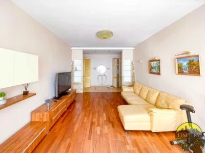 Apartment. Volodymyr Yasuyka Avenue, Kyiv