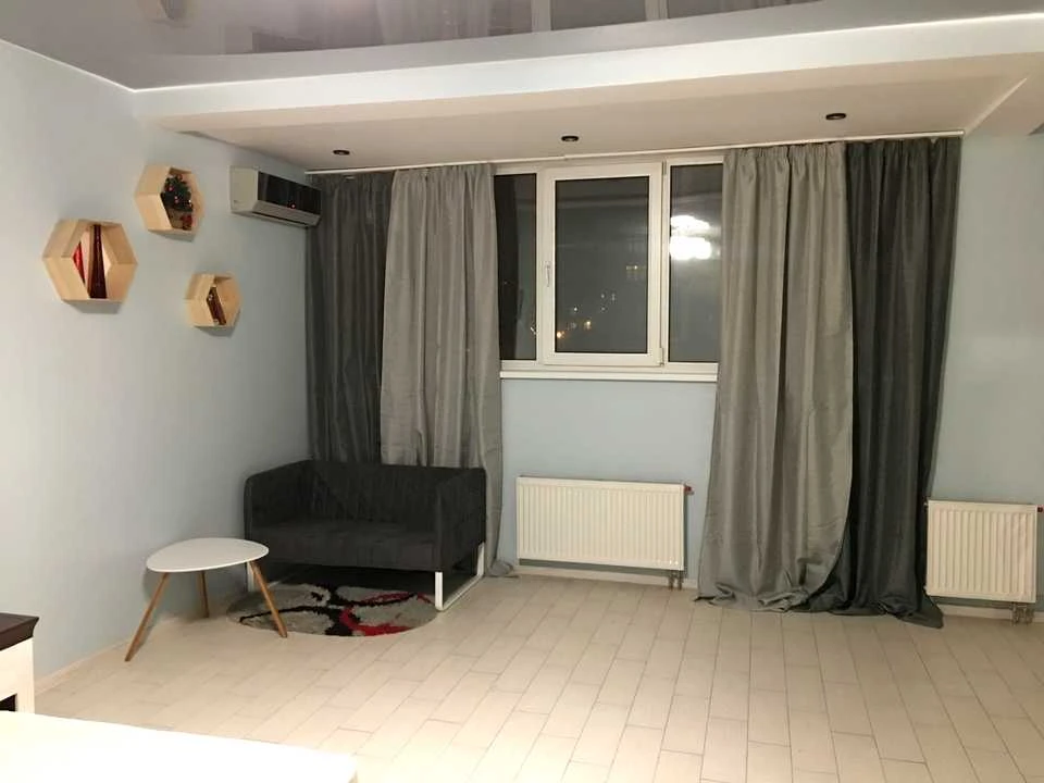 Apartment. Kyiv, Beryesteysky Prospect.
