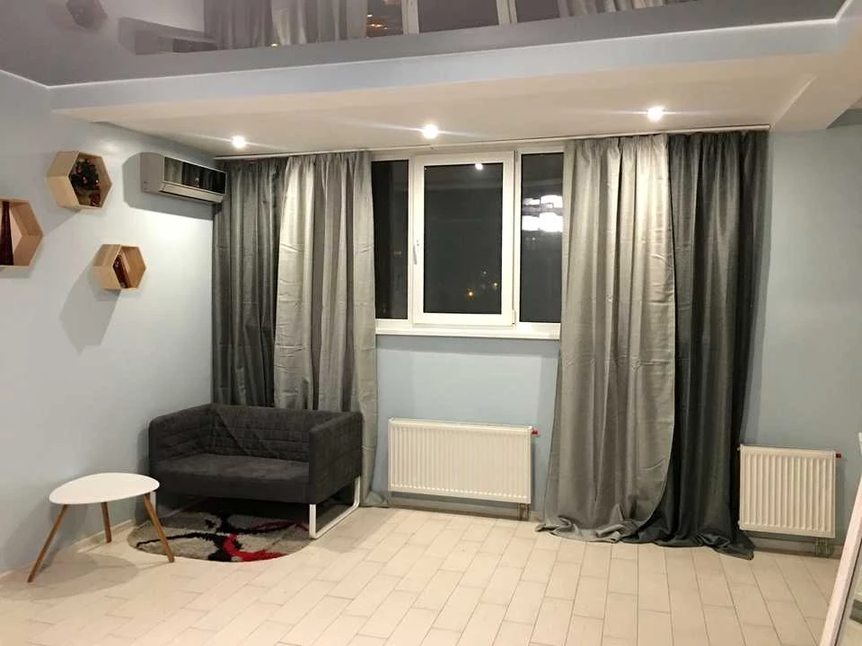 Apartment. Kyiv, Beryesteysky Prospect.