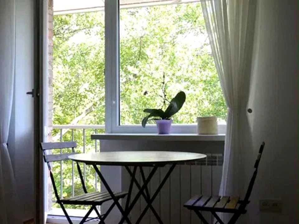 Apartment. Nimans'ka st.