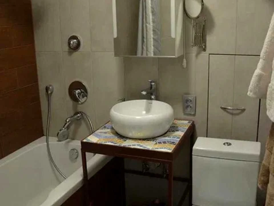 Apartment. Nimans'ka st.
