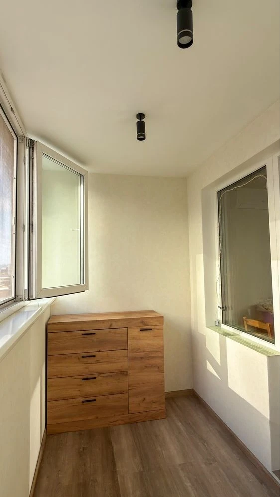 Urgent Sale: 1-Bedroom Apartment in Residence Navigátor