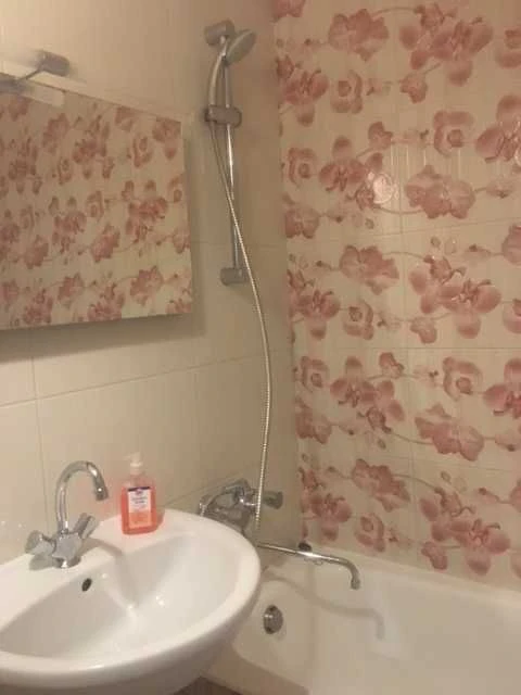 Sale, 2-room, 20 min to metro, Yalta Street, 15. No commission!
