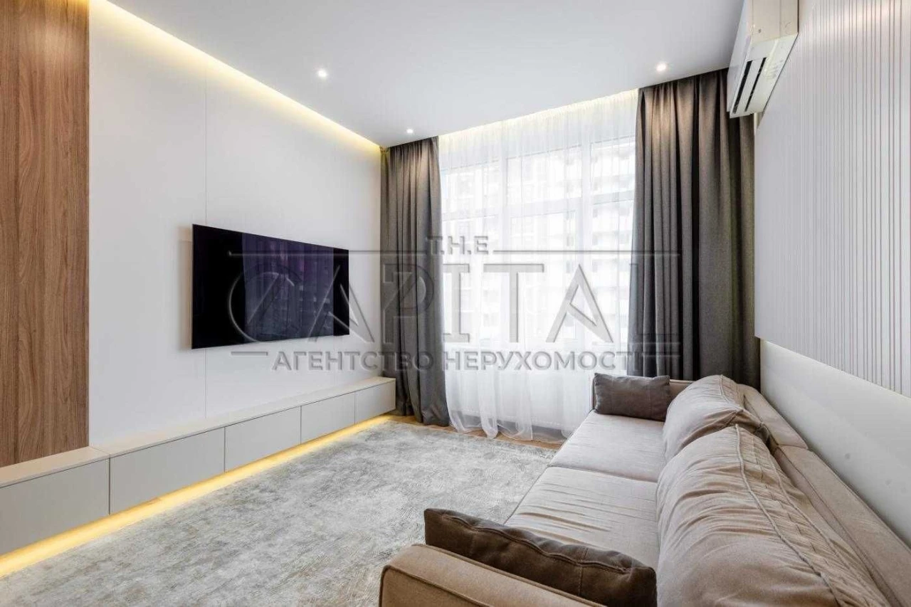 Keys) Designer 2-bedroom apartment - 85
