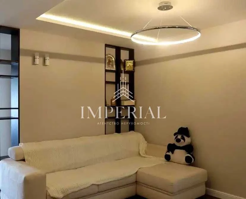 Sale of a 3-bedroom apartment in the ObolonSky residential complex
