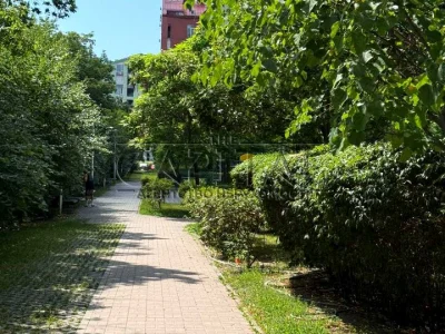 Квартира. Киев, Регенераторная улица
