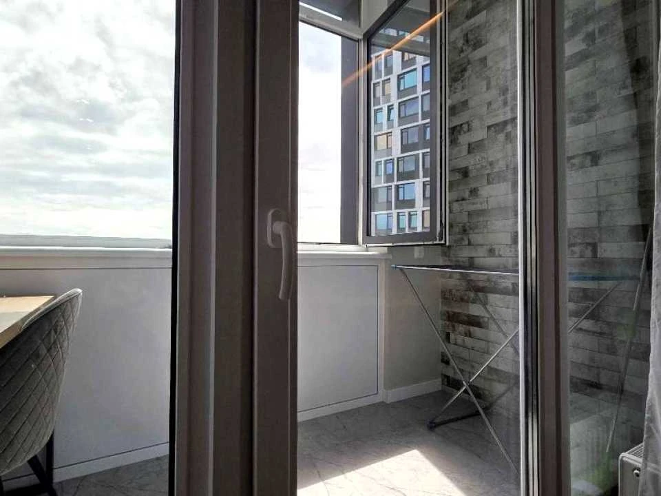 Apartment. Kyiv, Berezhyi Prospect.