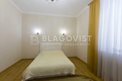 Продажа дома в г. Киеве, улица Смотрицкого М. Пожарского