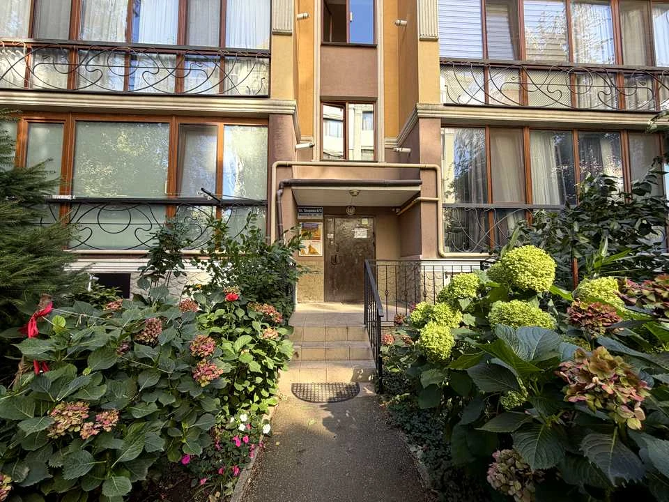 Квартира. Одеса, Квіткова вулиця
