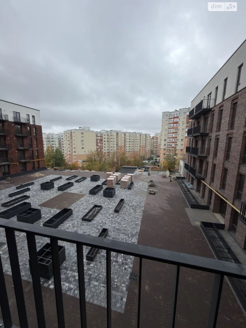 Продаж Квартира Озерна