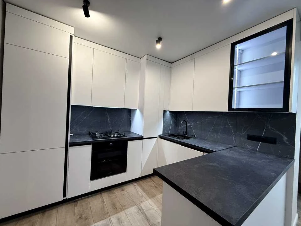 Apartment. Riven, Fabrychna St.
