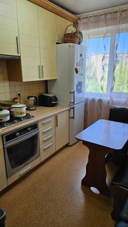 Продам квартиру 3 ком,  Новый Дома