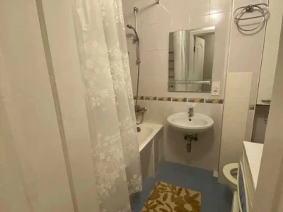 Квартира. Київ, Кловський узво́з