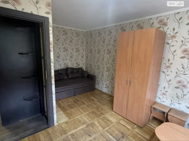 Long-Term Rental Apartment Solomyansky