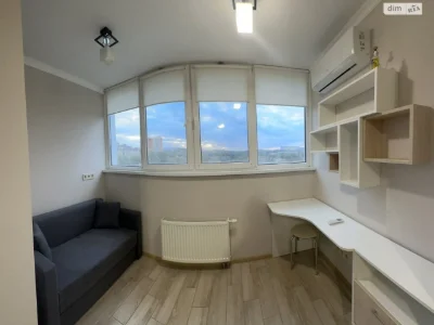 Long-Term Rental Apartment Demіїvka